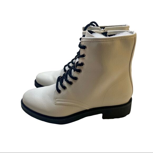ESPRIT Off White Shelby Lace Up Boots in ladies size 8M. Gorgeous! - Picture 3 of 7